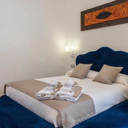 Lovely Rooms - Guest House Suites トリッジャーノ エクステリア 写真