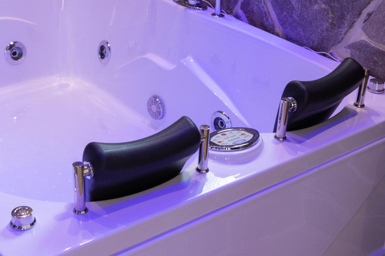 Lovely Rooms - Guest House Suites トリッジャーノ エクステリア 写真