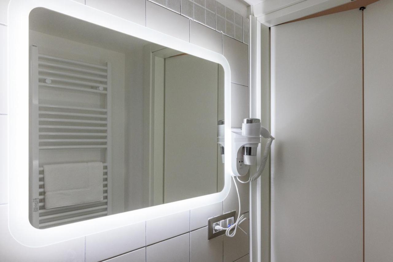 Lovely Rooms - Guest House Suites トリッジャーノ エクステリア 写真