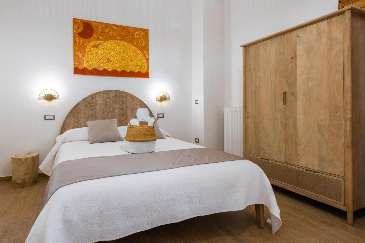 Lovely Rooms - Guest House Suites トリッジャーノ エクステリア 写真