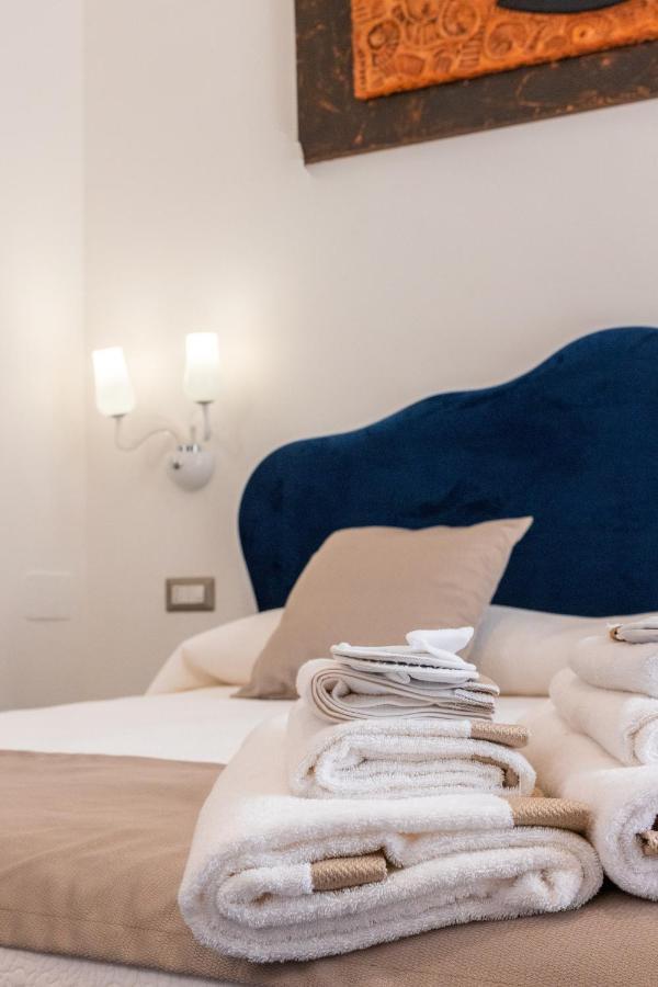 Lovely Rooms - Guest House Suites トリッジャーノ エクステリア 写真