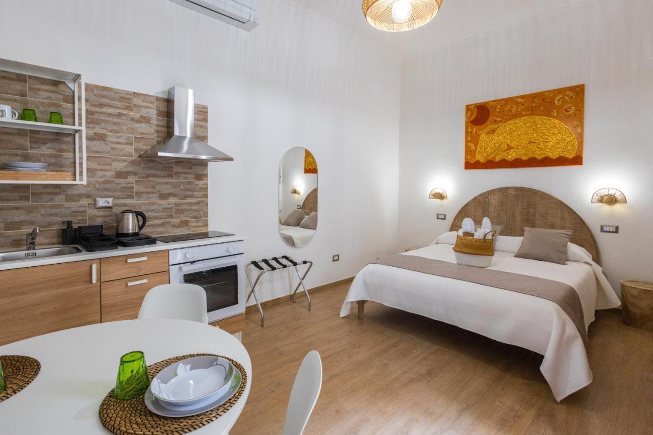 Lovely Rooms - Guest House Suites トリッジャーノ エクステリア 写真