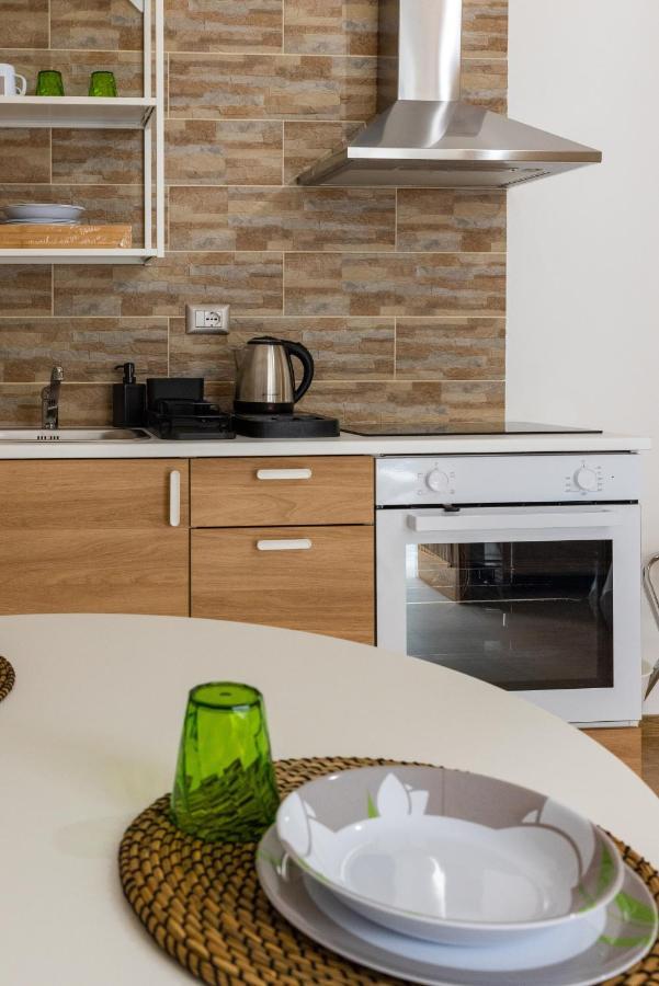 Lovely Rooms - Guest House Suites トリッジャーノ エクステリア 写真